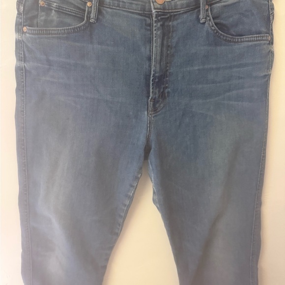 Mother High Waisted Rascal Jeans - Picture 3 of 4
